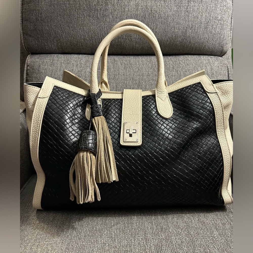 Claudia Firenze Italian leather tote